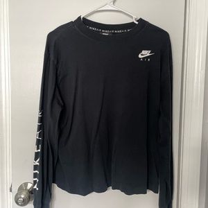 Women’s Nike shirt size medium